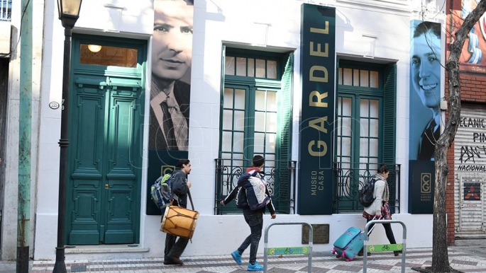 Festejos por el Día Nacional del Tango en el Museo Casa Carlos Gardel –  Revista el Abasto